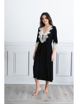 Clara Rossi Lace Robe
